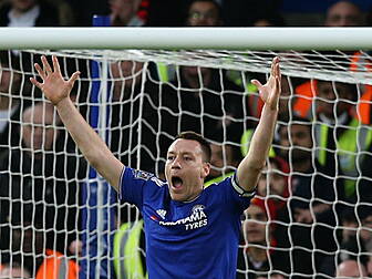 John Terry says "no commun...